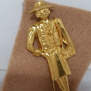 AUTHENTIC CHANEL BROOCH OF "COCO CHANEL"